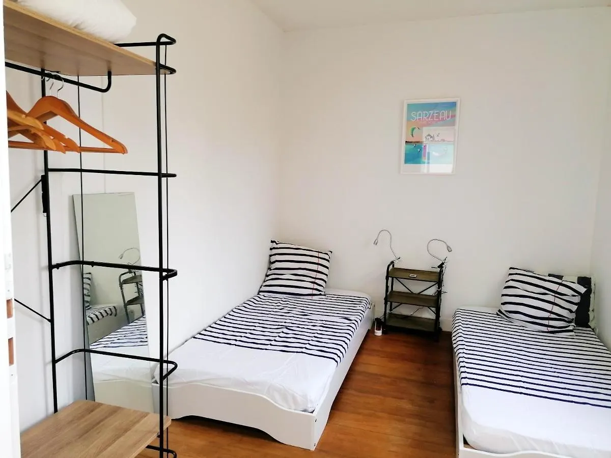 Holiday home Maison Chaleureuse A Larmor Plage Avec Jardin Magnifique Villa