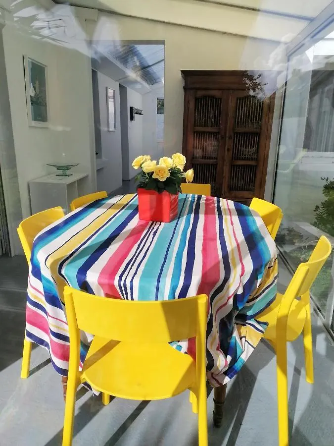 Holiday home Maison Chaleureuse A Larmor Plage Avec Jardin Magnifique Villa
